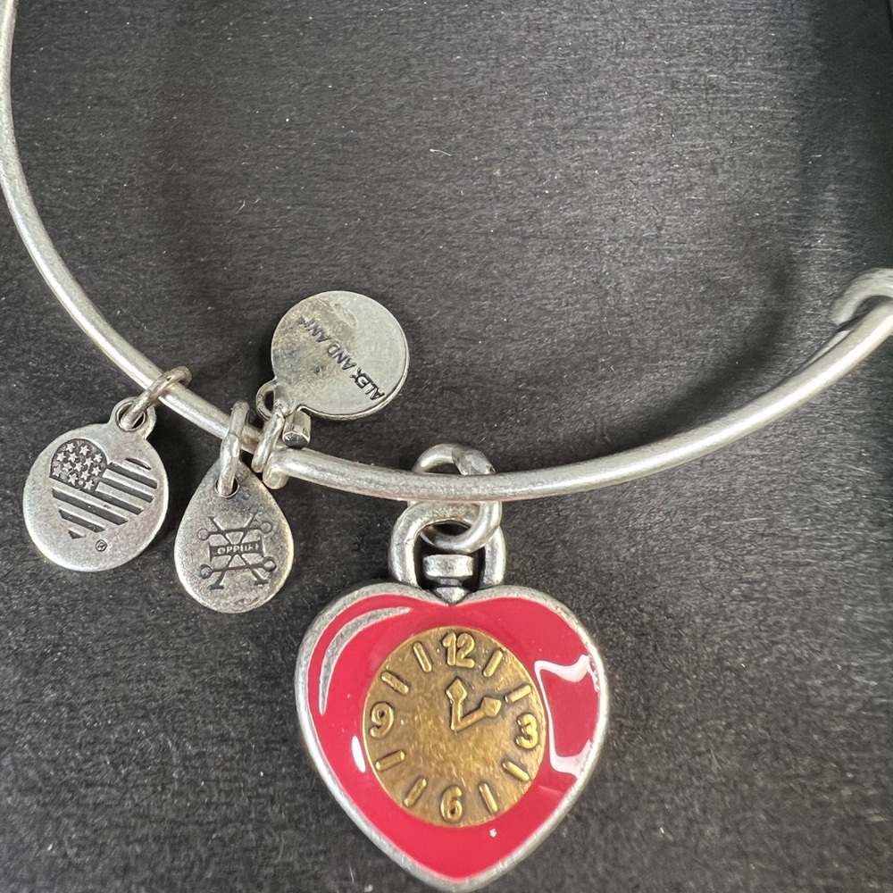 Alex and Ani Wizard of Oz Courage 80 anniversary rare Bracelet